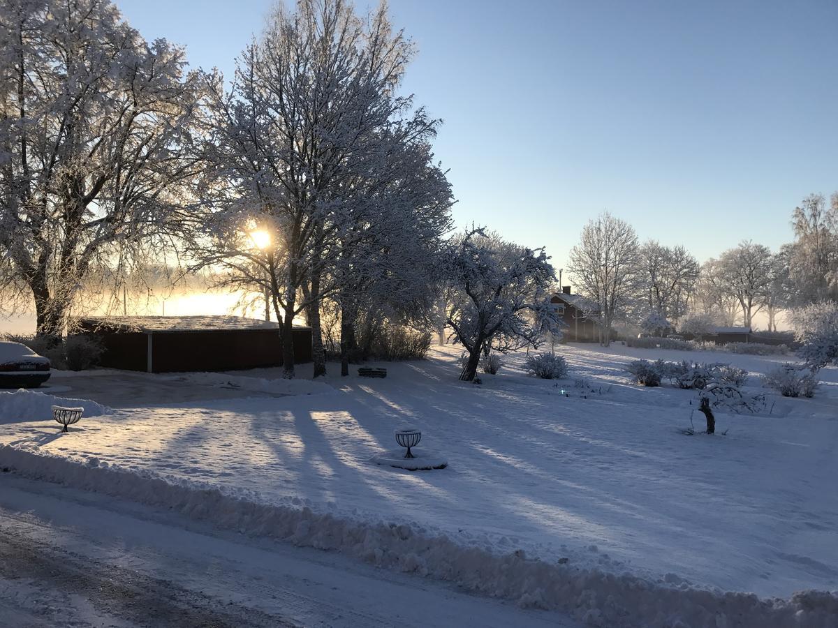 Christinas Gaestgifveri B&B Ervalla Eksteriør bilde